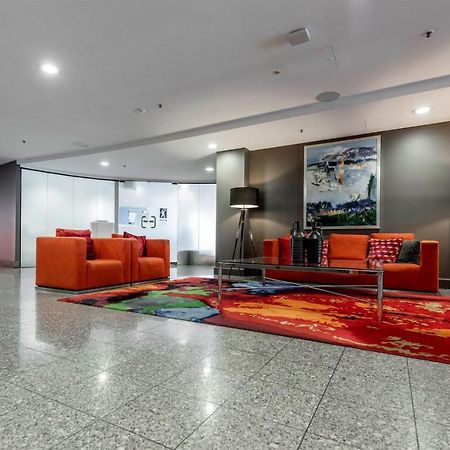 Appartamento 2 Beds 2 Baths Apt In Braddon Cbd - Pool, 1 Free Parking, Gym Canberra Esterno foto