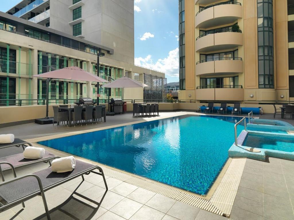 Appartamento 2 Beds 2 Baths Apt In Braddon Cbd - Pool, 1 Free Parking, Gym Canberra Esterno foto